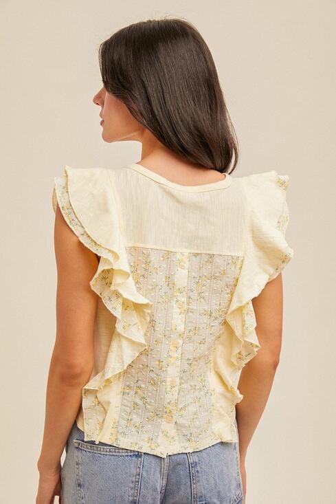 Hem & Thread Tops - Daisy Print Contrast Flutter Ruffle Top
